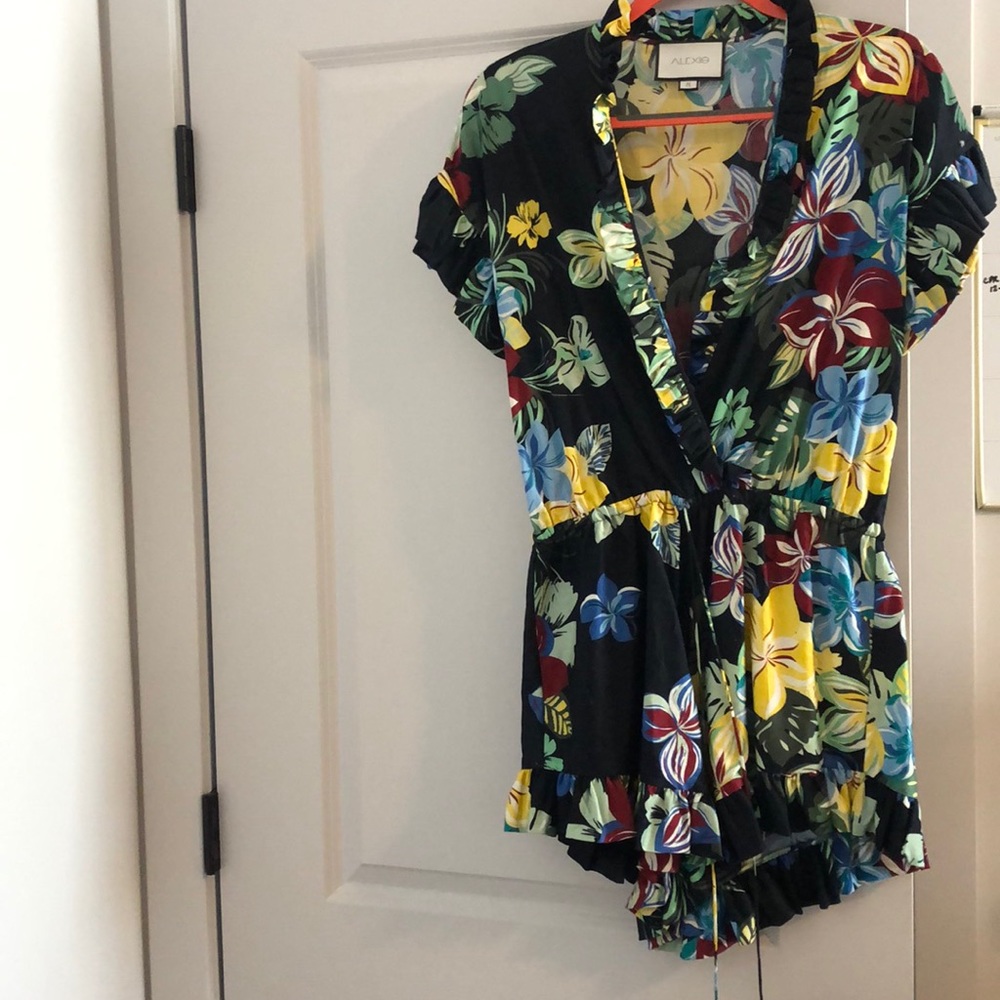 Romper - Picture 2 of 2
